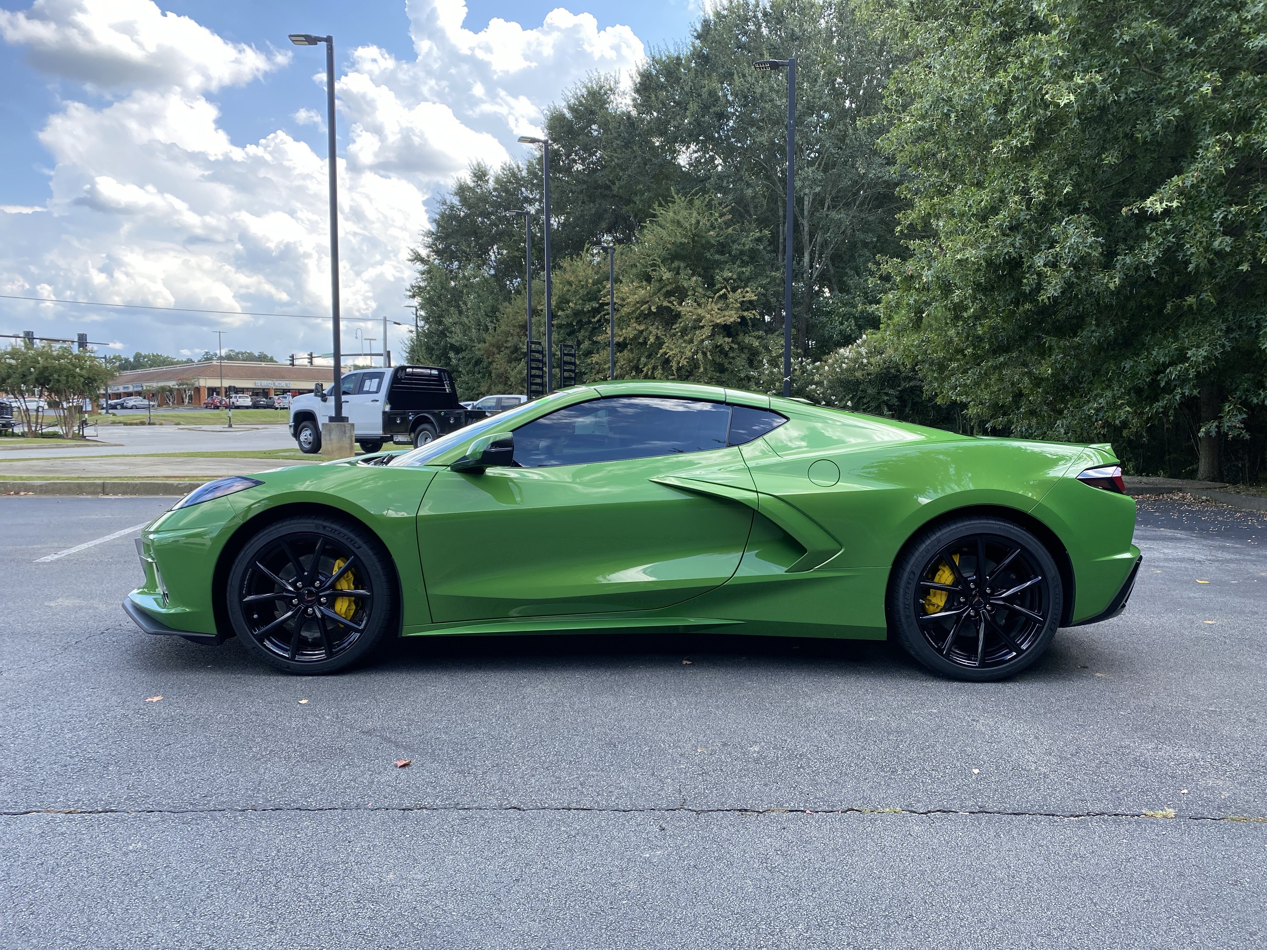 New 2027 Chevrolet Corvette Stingray Coupe w/ 1LT RWD image 6