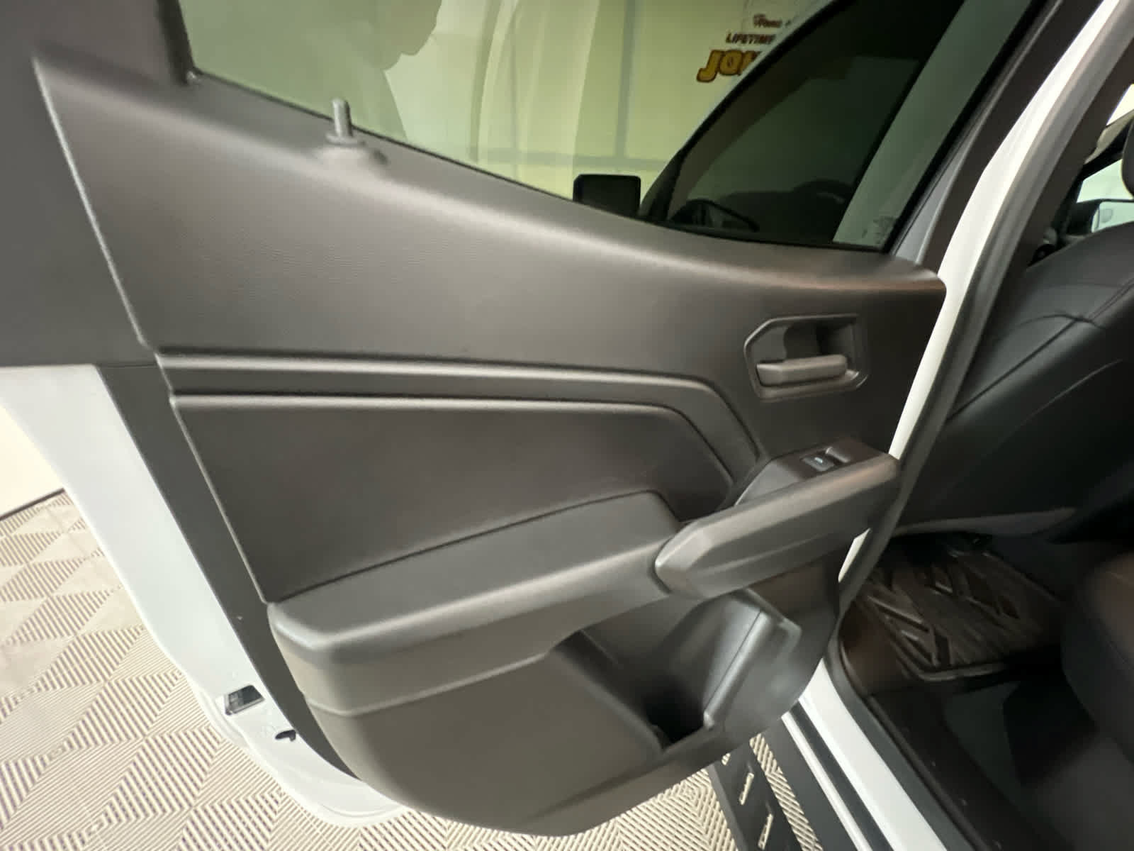 Used 2024 Chevrolet Colorado Trail Boss w/ Advanced Trailering Package AWD/4WD image 22