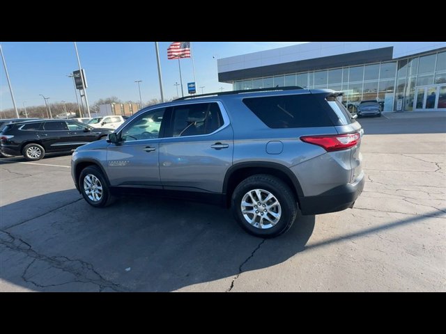 Certified 2020 Chevrolet Traverse LT image 6