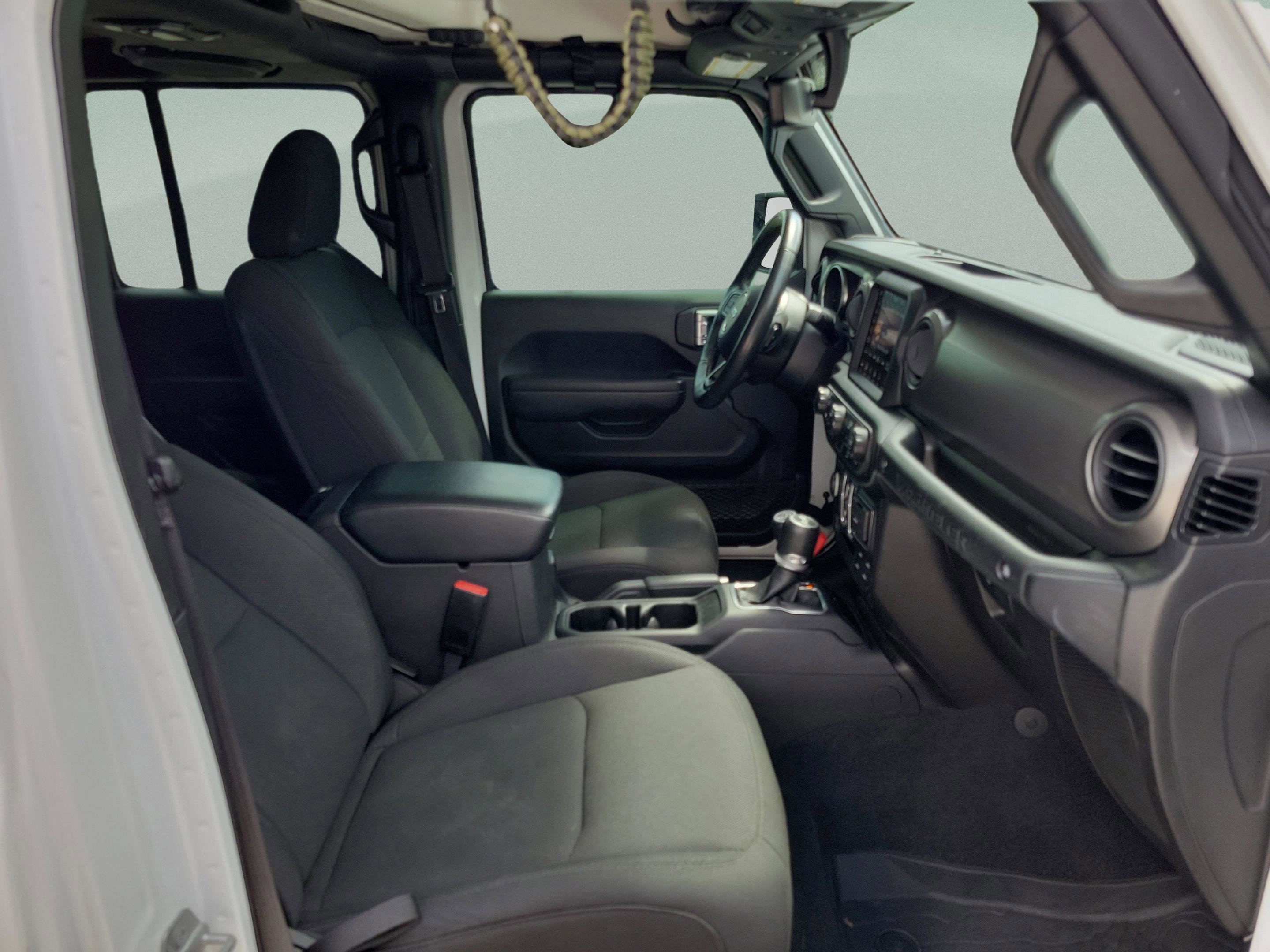 Used 2022 Jeep Wrangler Unlimited Sport image 32