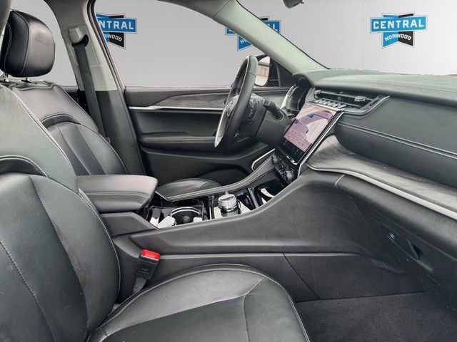 Certified 2022 Jeep Grand Cherokee L Limited image 17