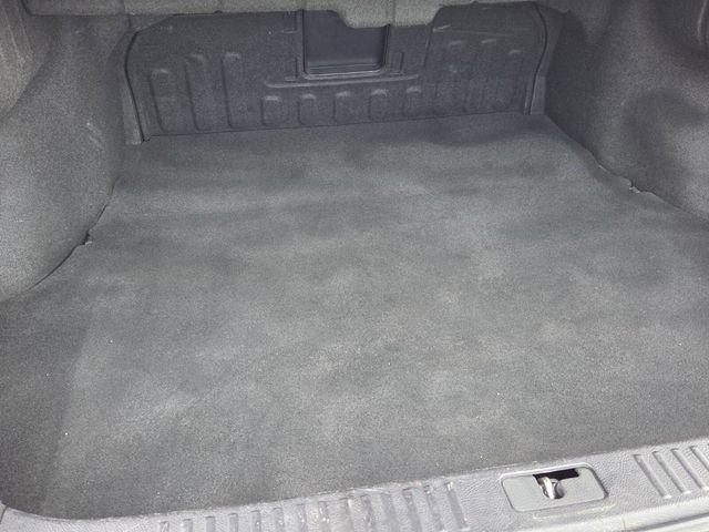 Used 2012 Hyundai Genesis 3.8 RWD image 11