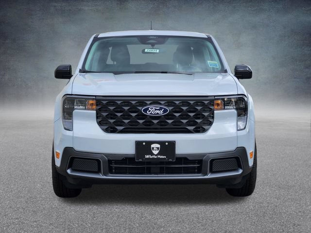 New 2026 Ford Maverick XLT w/ Equipment Group 301A AWD/4WD image 2