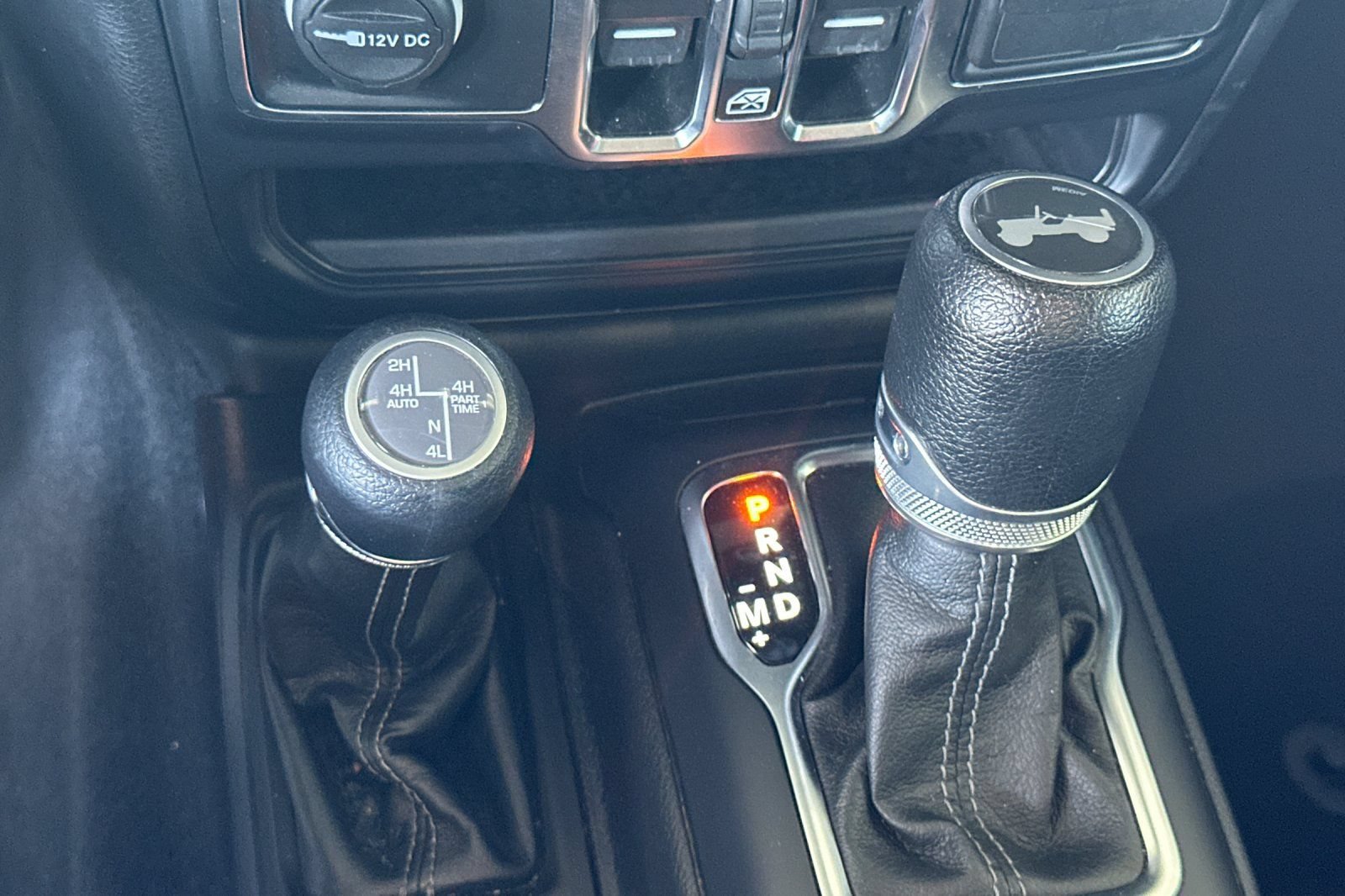 Used 2024 Jeep Wrangler Unlimited AWD/4WD image 30