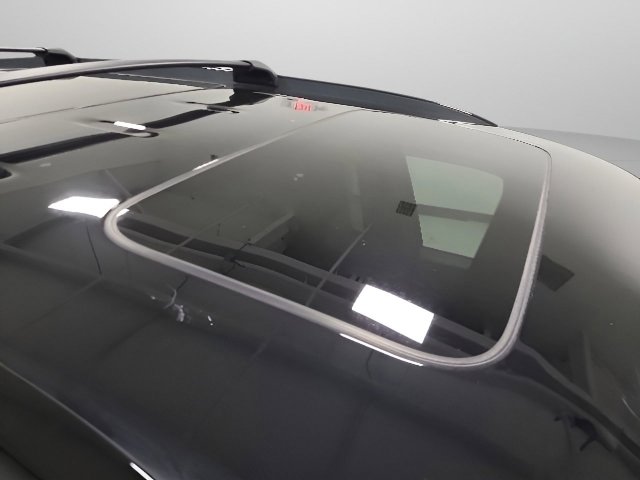 Used 2021 Honda Pilot Black Edition image 16