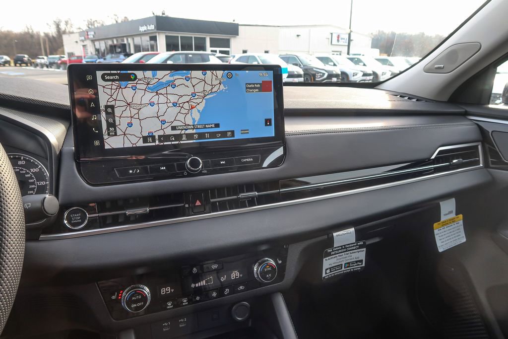 New 2026 Mitsubishi Outlander AWD image 34