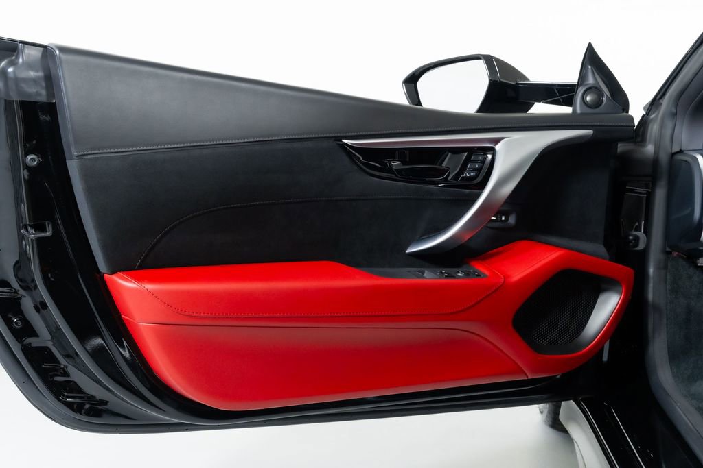 Used 2020 Acura NSX image 22