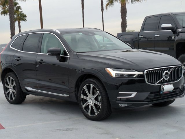Used 2020 Volvo XC60 T5 Inscription w/ Protection Package image 3