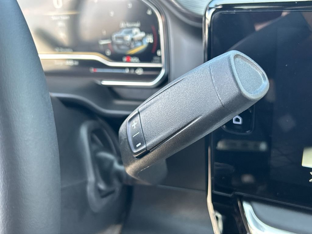 New 2025 GMC Sierra 3500 Denali Ultimate image 16