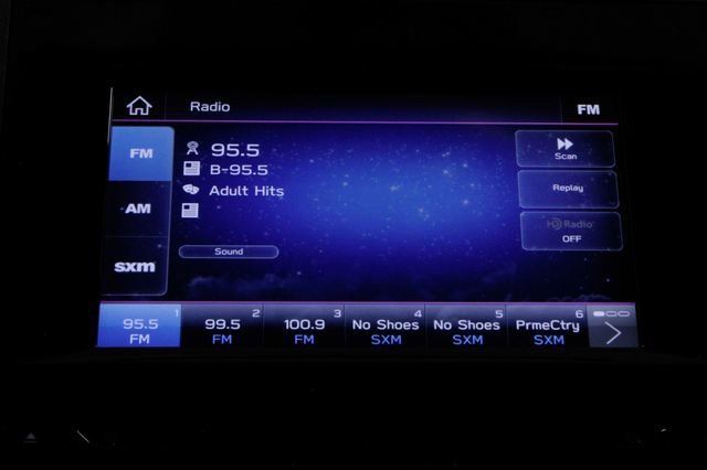 Used 2023 Subaru Crosstrek 2.0i Premium image 32