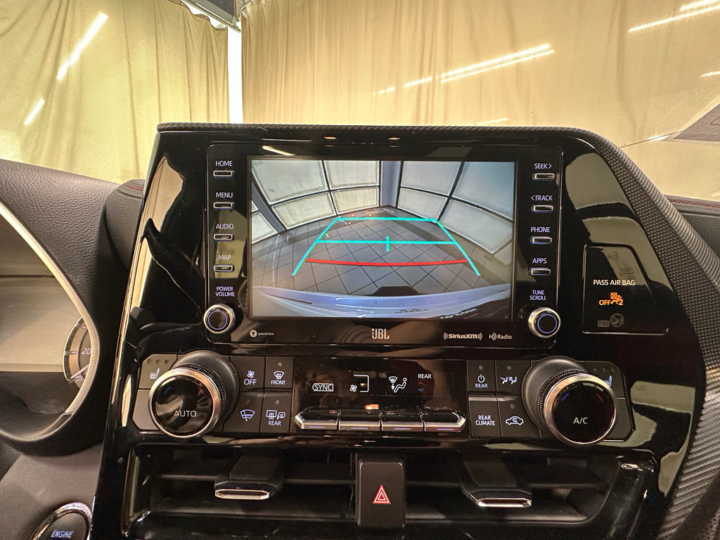 Used 2022 Toyota Highlander XSE AWD/4WD image 30