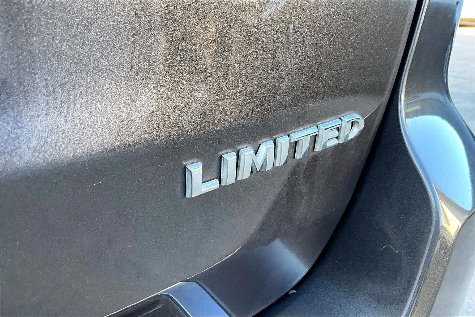 Used 2021 Jeep Grand Cherokee Limited RWD image 10