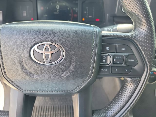 Used 2024 Toyota Tacoma SR5 RWD image 21