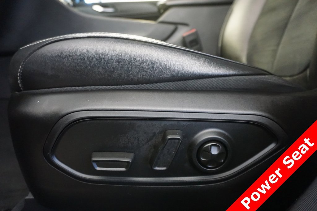 Used 2024 Jeep Grand Cherokee Altitude image 7