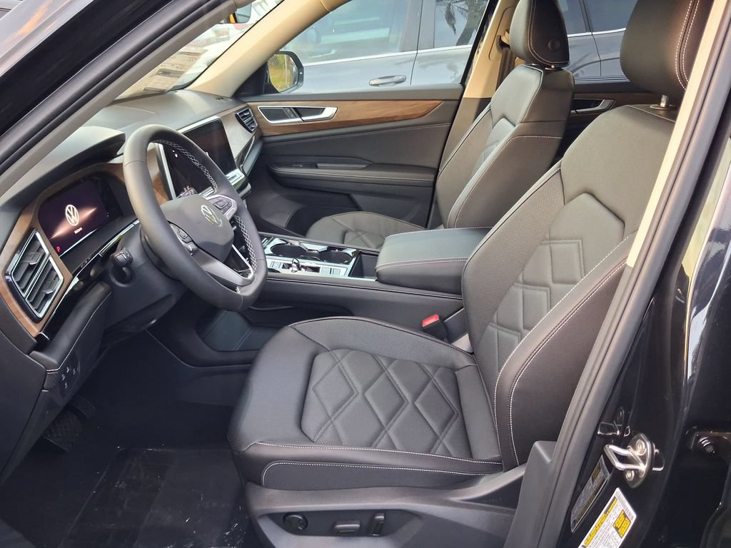 New 2026 Volkswagen Atlas SE FWD image 7