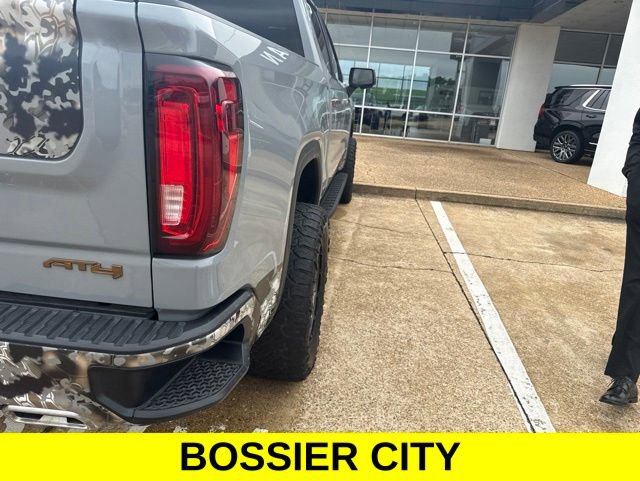 Used 2024 GMC Sierra 1500 AT4 w/ AT4 Premium Package AWD/4WD image 6