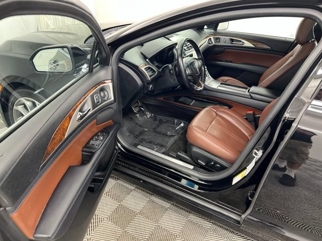 Used 2018 Lincoln MKZ Reserve w/ Magnetic Appearance Package AWD/4WD image 12