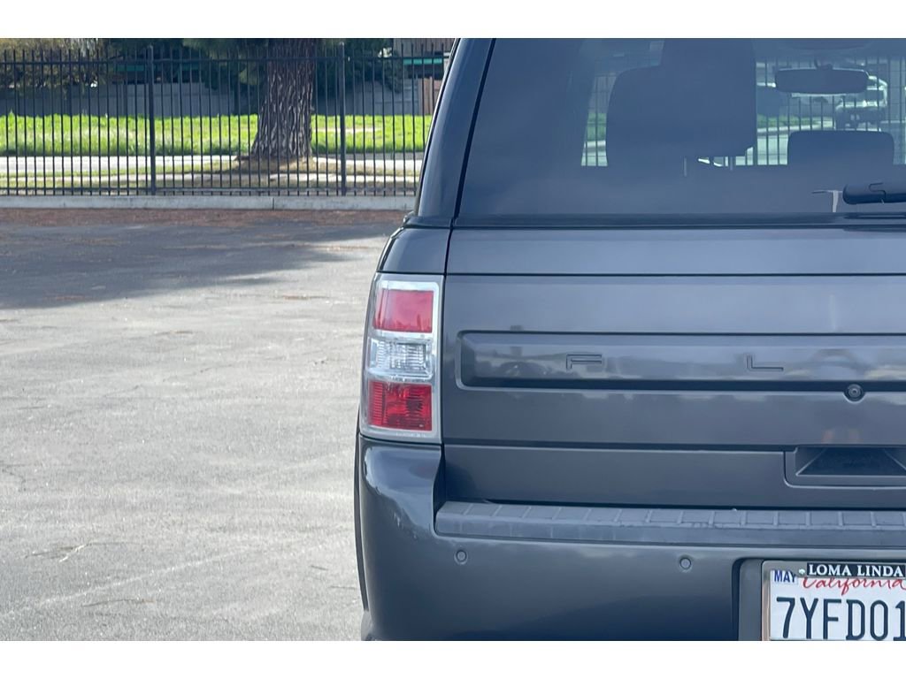 Used 2017 Ford Flex SE image 13
