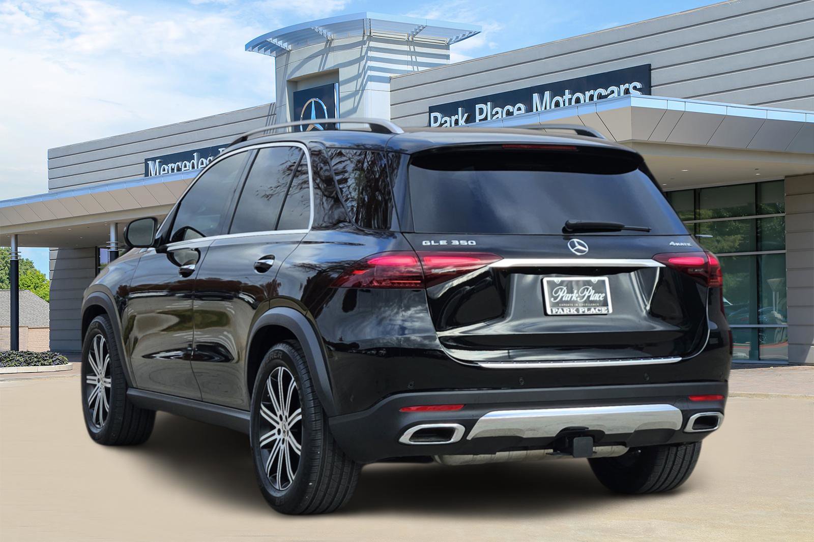 Certified 2026 Mercedes-Benz GLE 350 4MATIC image 5