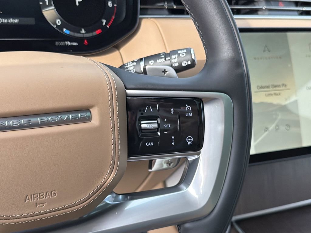 New 2026 Land Rover Range Rover Long Wheelbase SE image 24