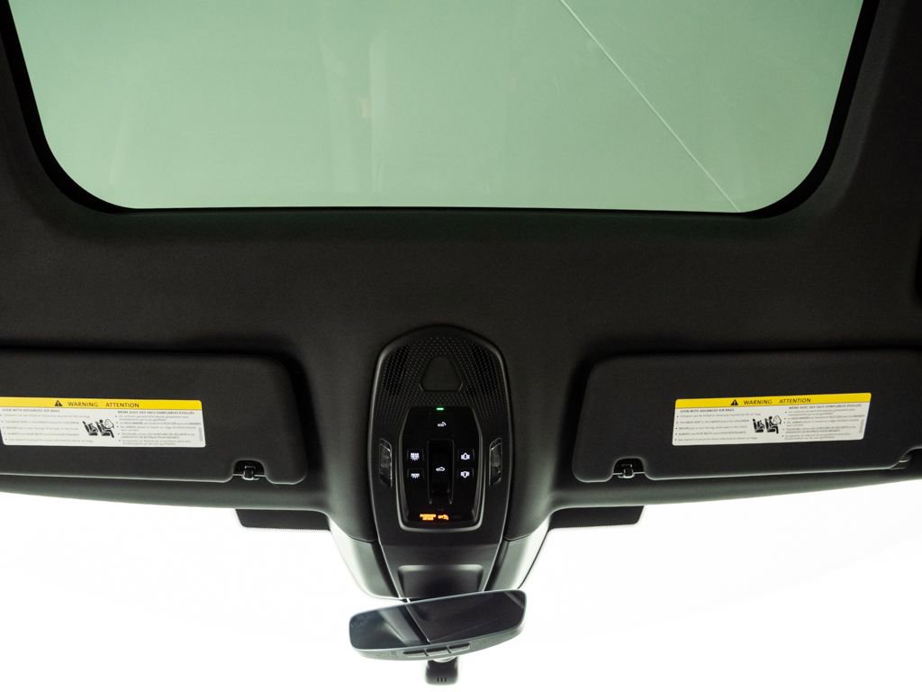 Certified 2025 Porsche Panamera 4 AWD/4WD image 18