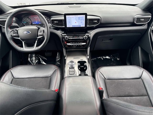 Used 2023 Ford Explorer ST-Line w/ Class IV Trailer Tow Package image 15