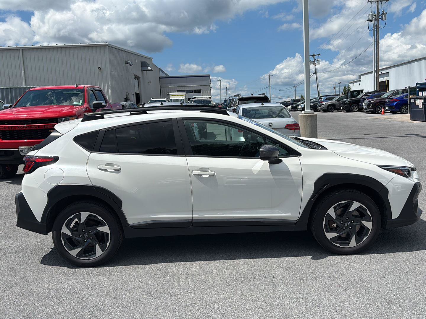 Used 2024 Subaru Crosstrek 2.5i Limited AWD/4WD image 2