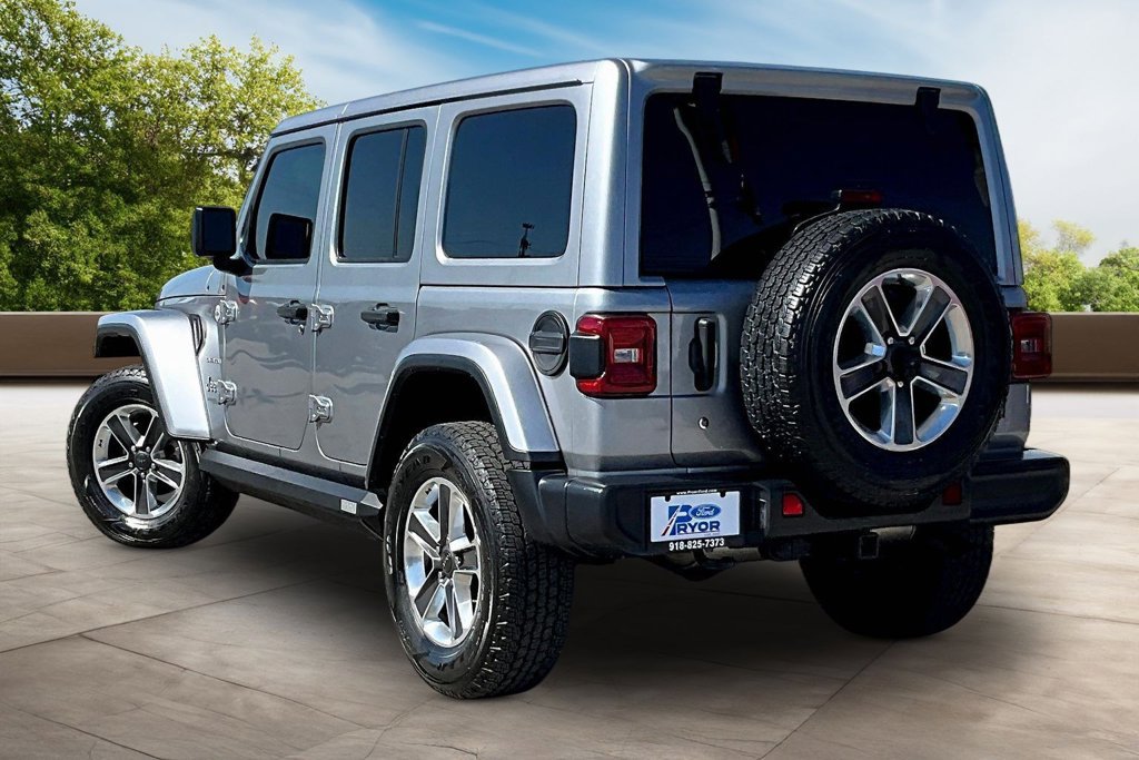 Used 2020 Jeep Wrangler Unlimited Sahara AWD/4WD image 12