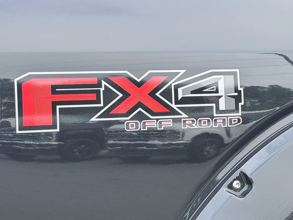 Used 2020 Ford F150 Lariat AWD/4WD image 9