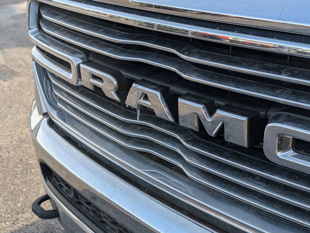Used 2019 RAM 1500 Laramie image 4