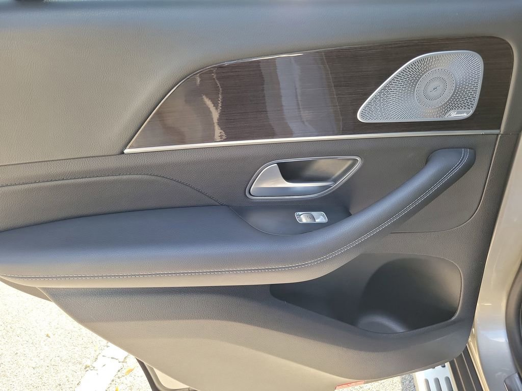 Used 2020 Mercedes-Benz GLE 350 4MATIC image 17