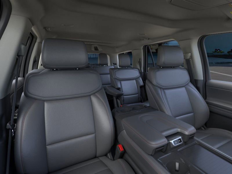 New 2026 Ford Expedition Active image 10