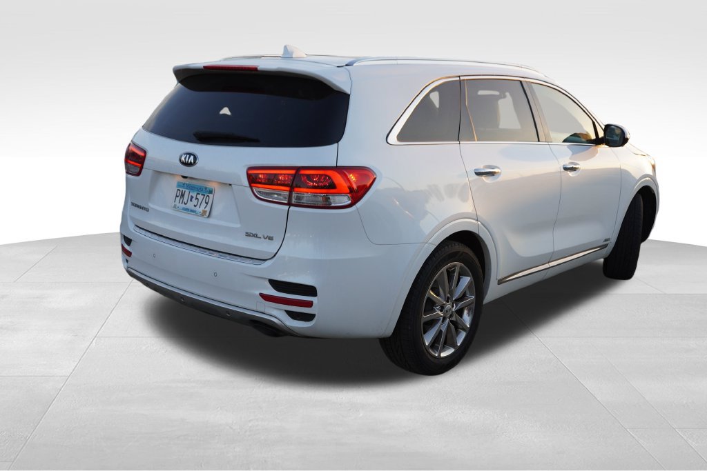 Used 2017 Kia Sorento SX AWD/4WD image 3