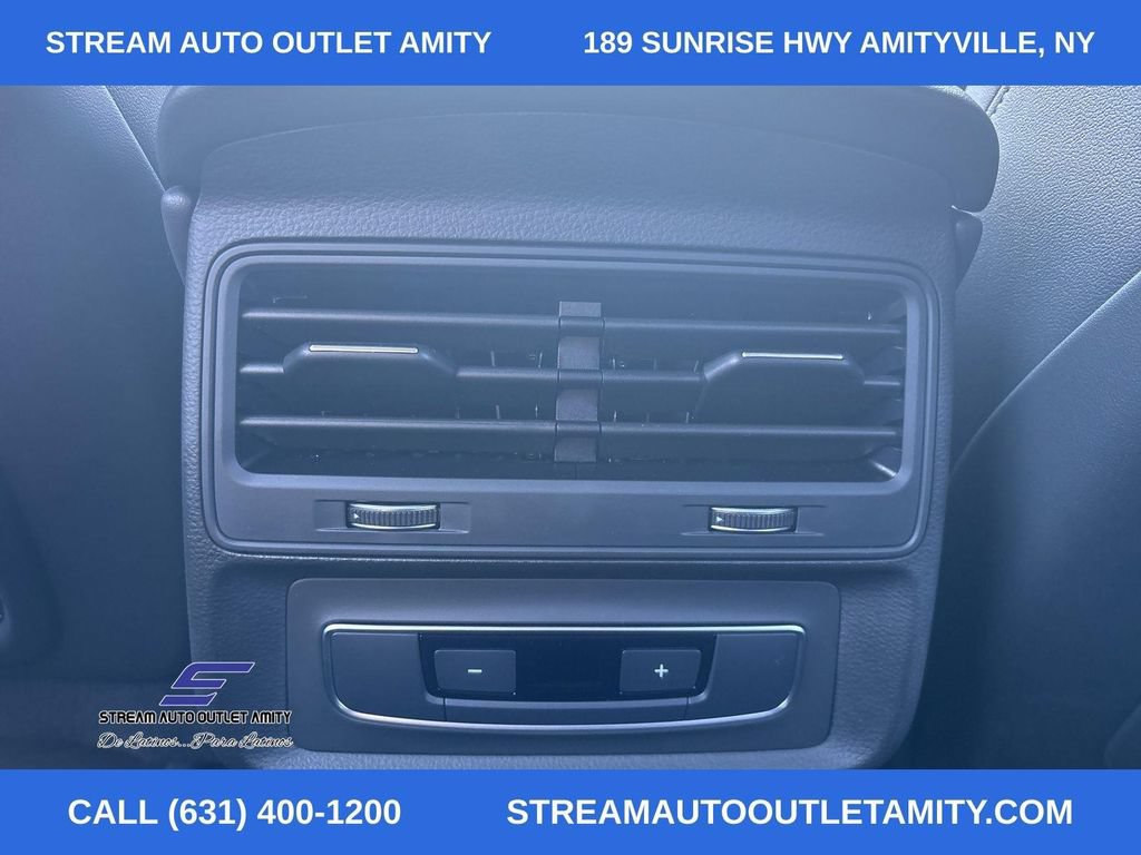 Used 2025 Audi Q7 3.0T Premium Plus AWD/4WD image 23