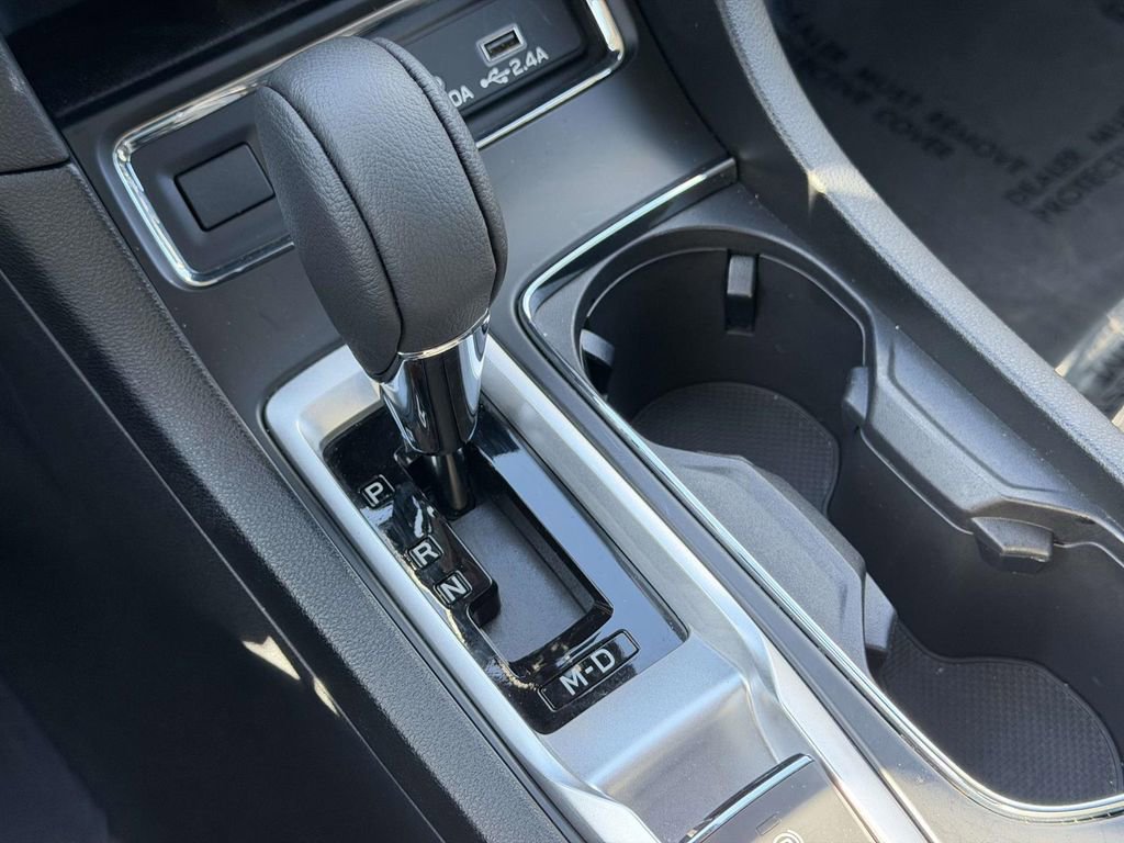 Used 2026 Subaru Ascent Premium AWD/4WD image 25