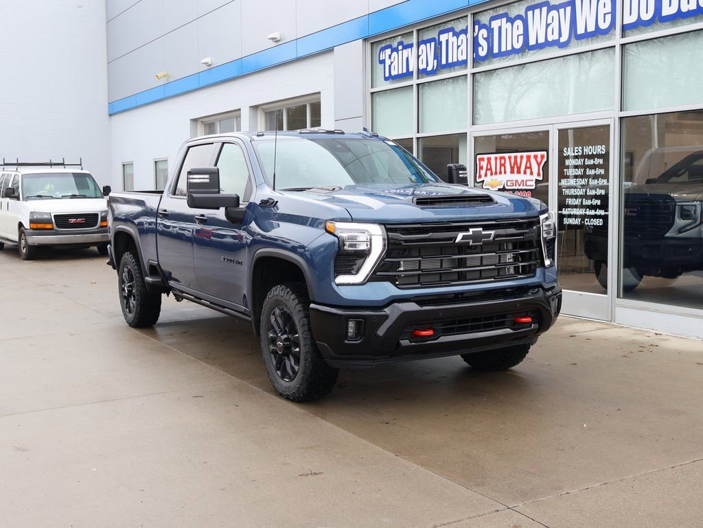 New 2026 Chevrolet Silverado 3500 LTZ w/ LTZ Plus Package AWD/4WD image 2