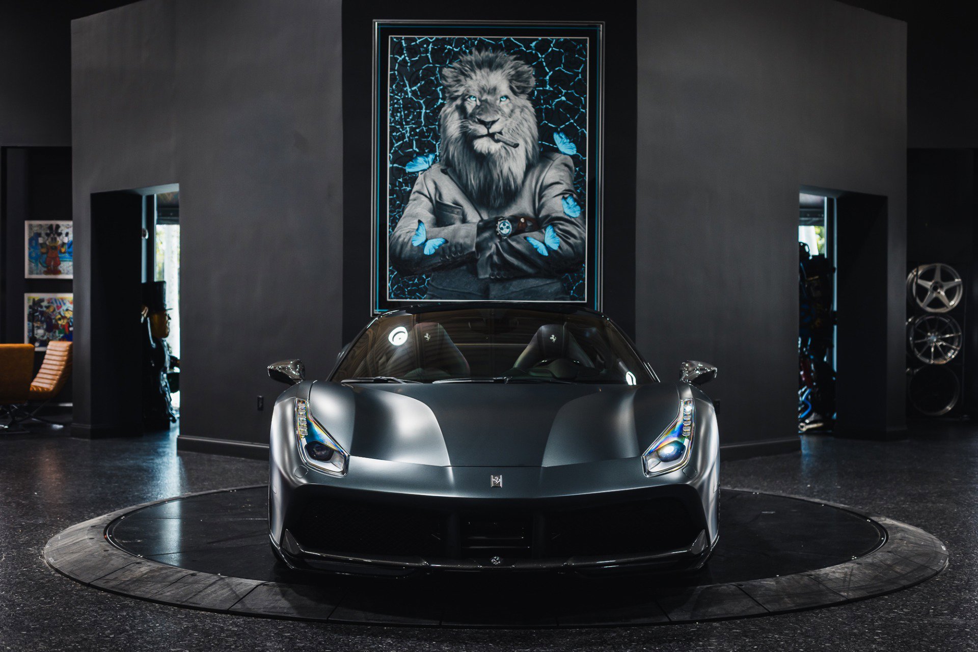 Used 2018 Ferrari 488 Spider RWD image 11