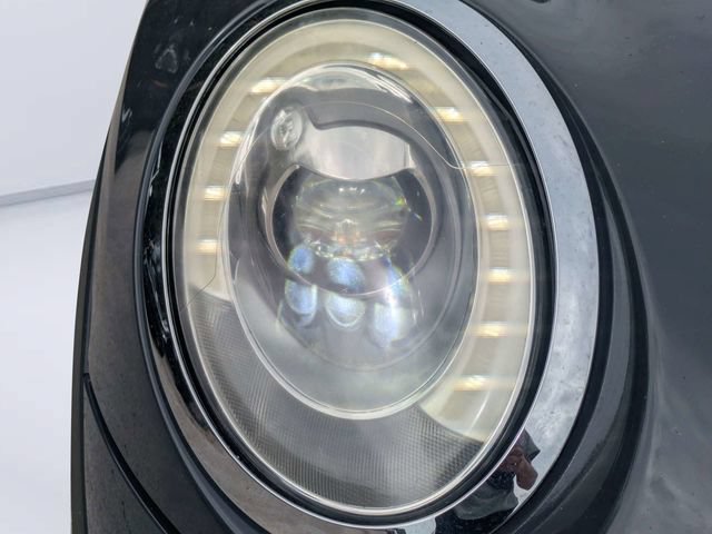Used 2016 MINI Cooper S FWD image 9