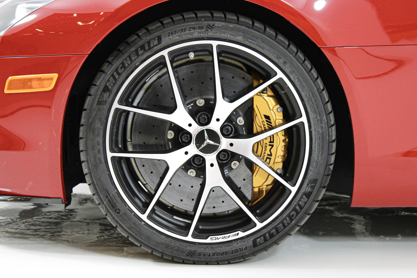 Used 2015 Mercedes-Benz SLS AMG GT Final Edition image 16