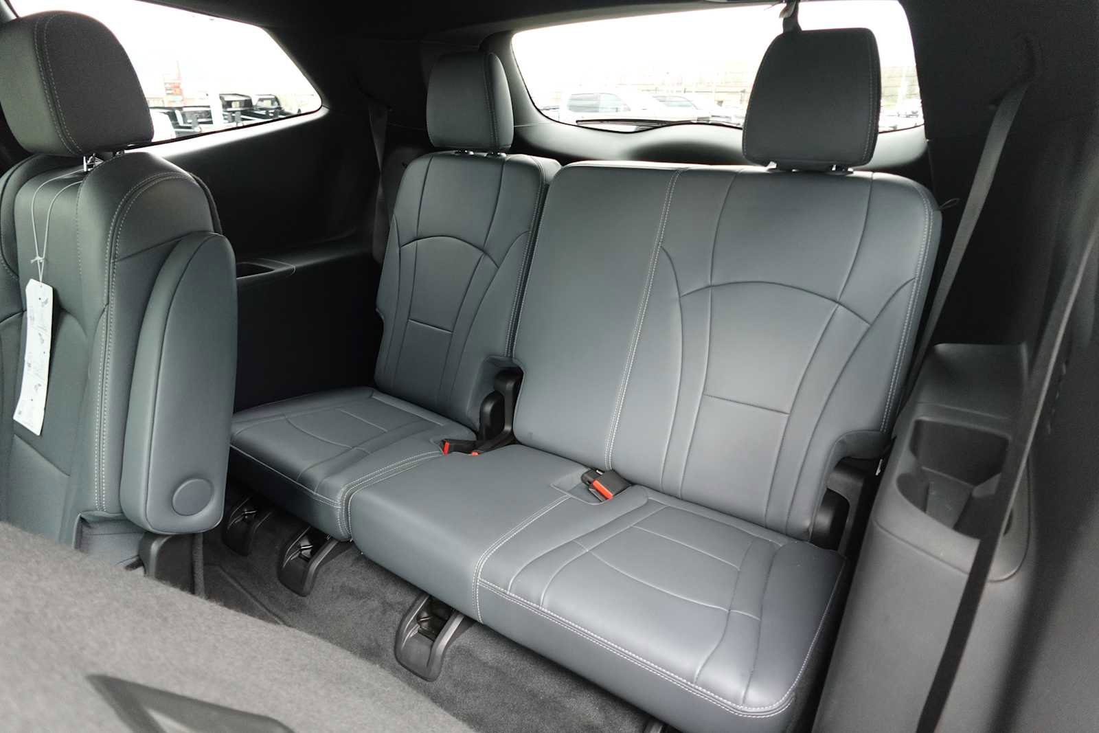 Used 2023 Buick Enclave Essence w/ Experience Buick Package image 29