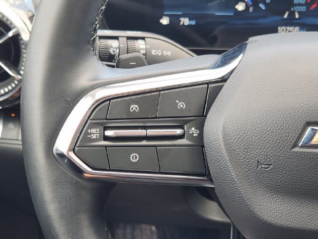 Used 2026 Chevrolet Equinox LT FWD image 28