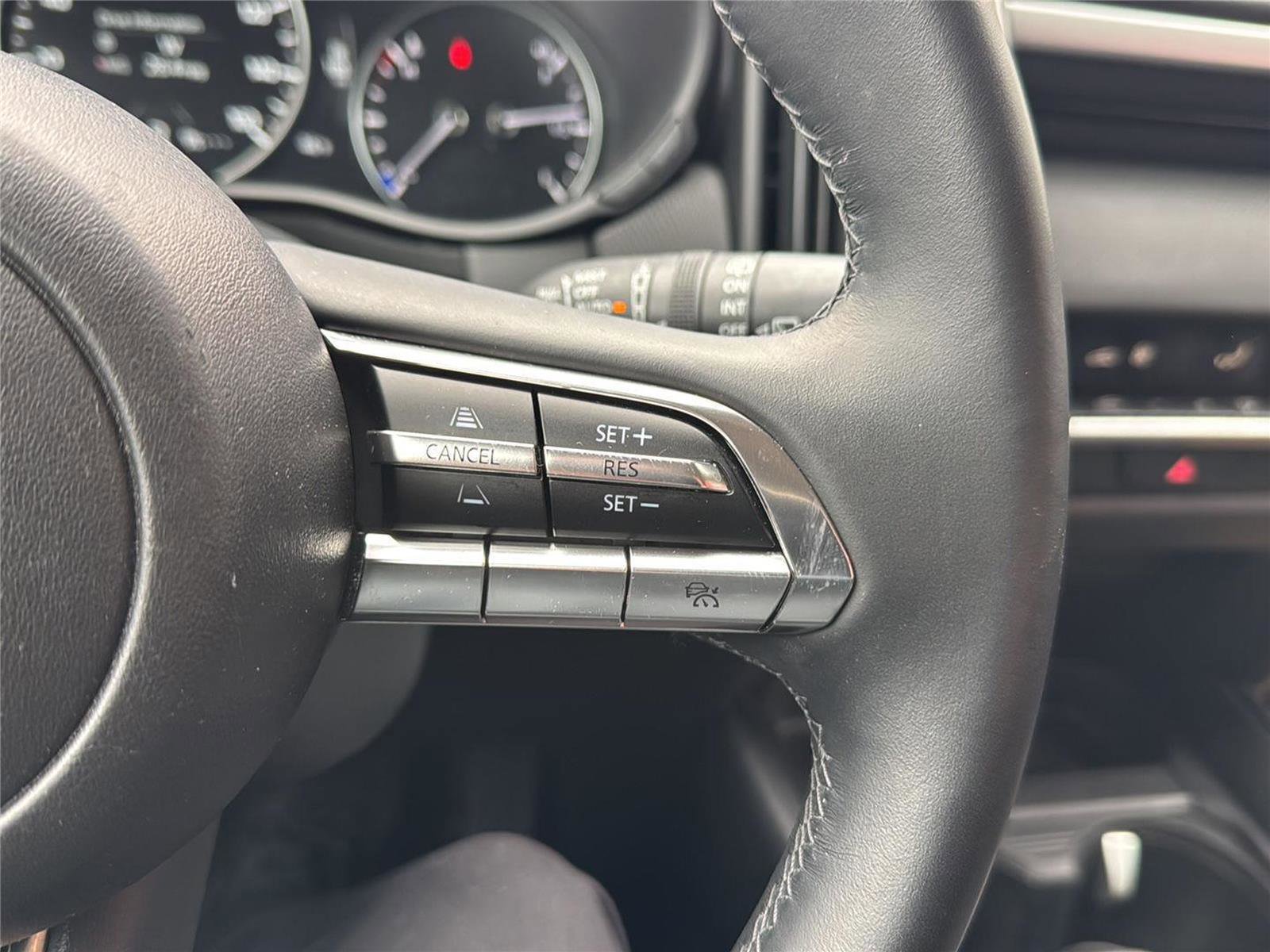 Used 2025 MAZDA CX-50 AWD 2.5 S w/ Preferred Package image 18