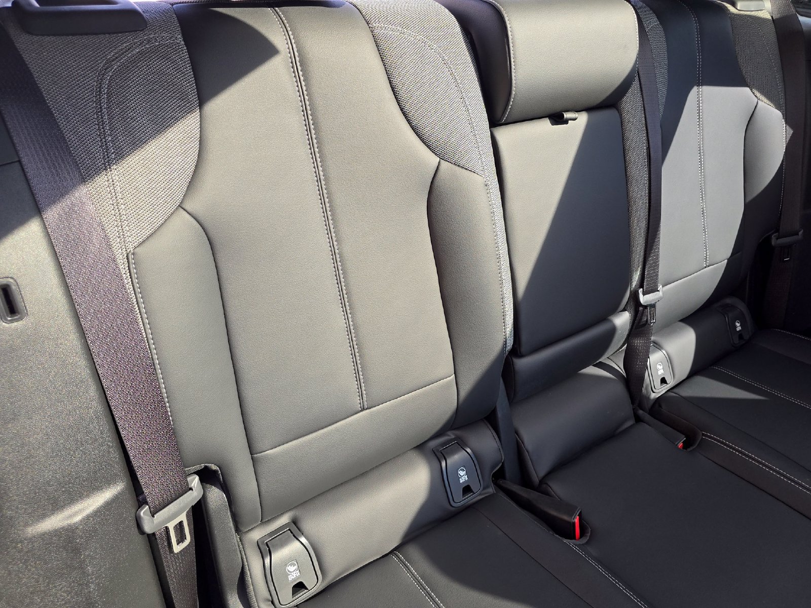 Certified 2024 Cadillac Lyriq Tech w/ LPO, Floor Liner Package AWD/4WD image 24