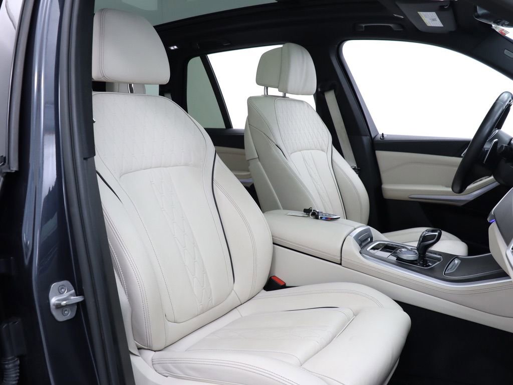 Used 2022 BMW X5 sDrive40i w/ M Sport Package image 26