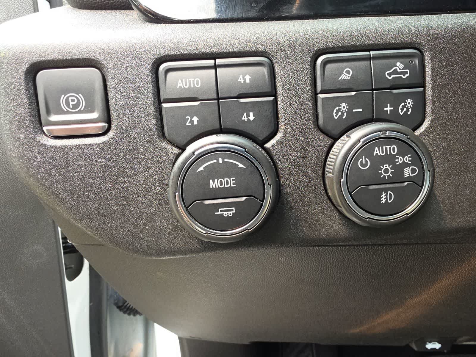Used 2024 Chevrolet Silverado 3500 LT w/ True North Edition AWD/4WD image 18