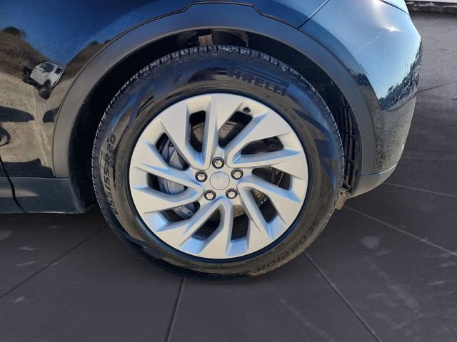 Used 2023 Land Rover Discovery S image 9