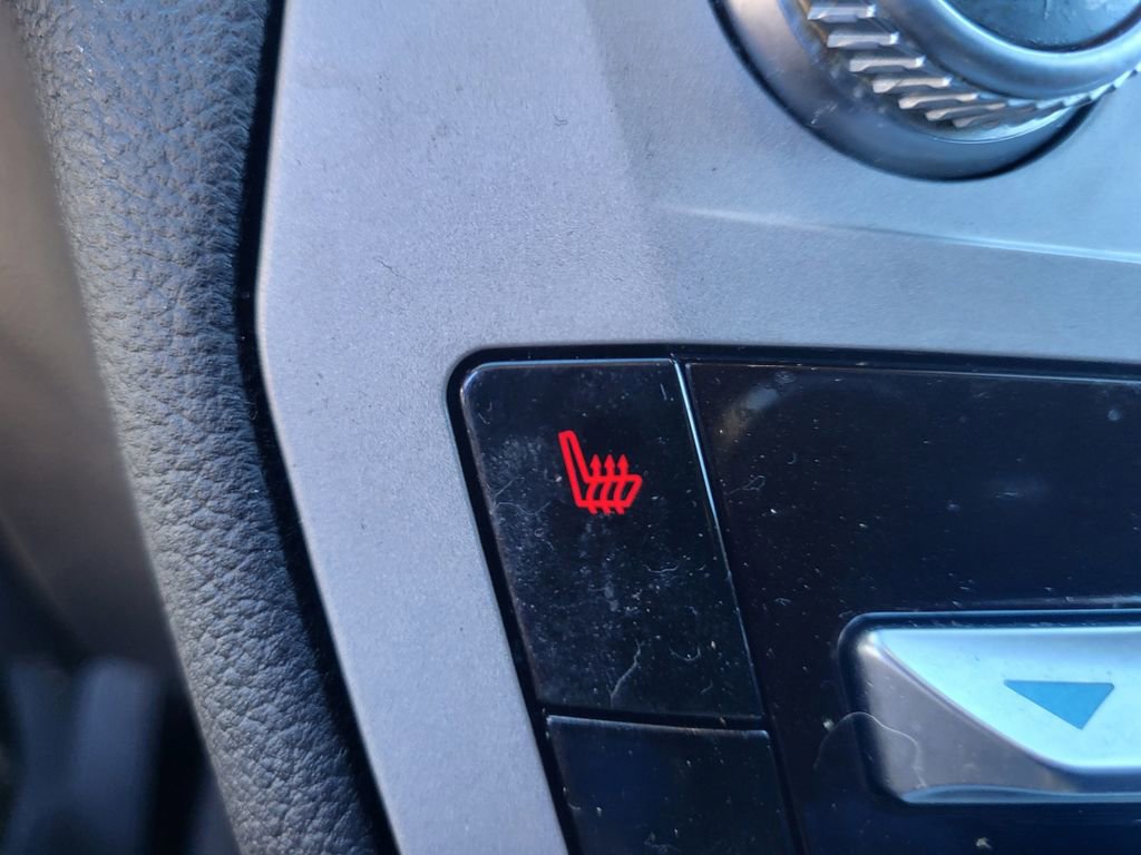 Certified 2023 Ford Explorer XLT w/ Equipment Group 202A image 29