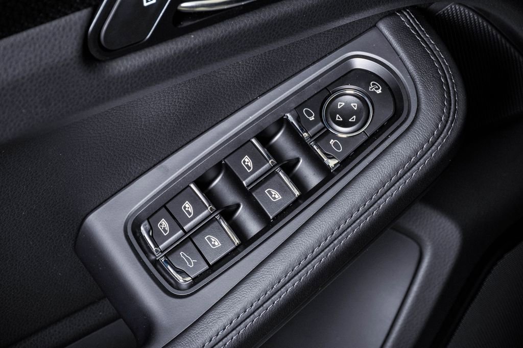 New 2026 Porsche Macan Turbo AWD/4WD image 26