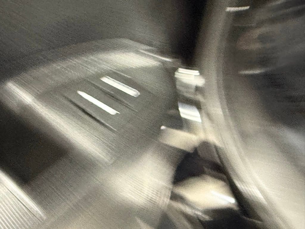 Used 2021 Honda Pilot Elite image 16