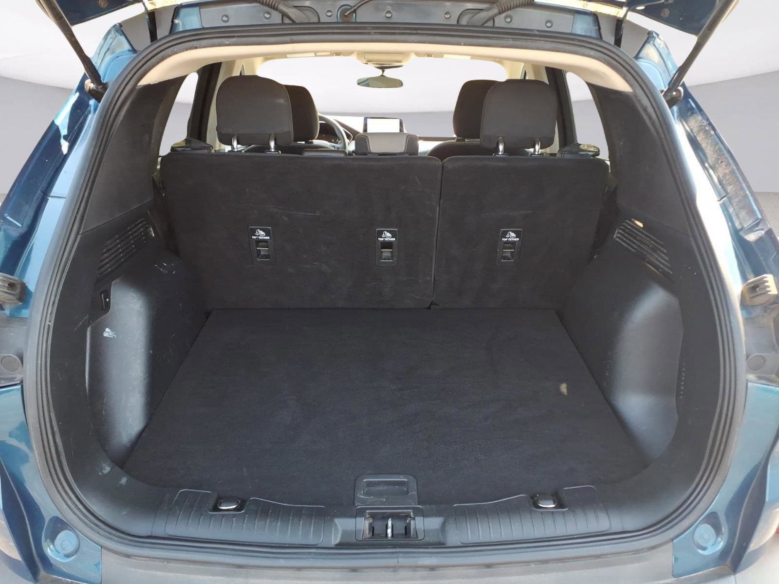 Used 2020 Ford Escape SE image 24